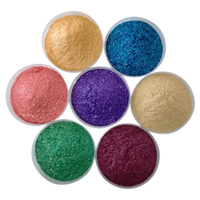 Fulgi de mica colorati